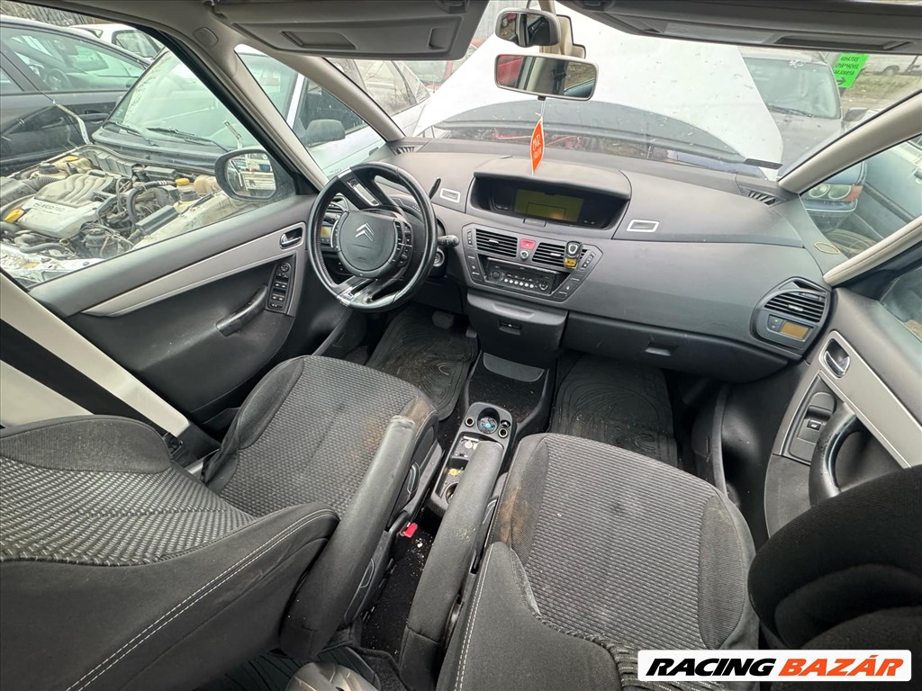 Citroën C4 Picasso I 2.0 HDI -RHJ-  bontott alkatrészei 4. kép