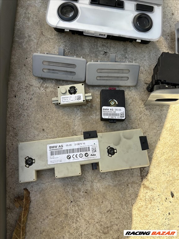 BMW 320 (E90, E91, E92, E93) bontott alkatrészei 3. kép