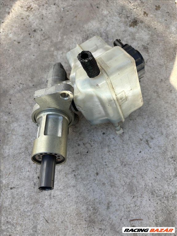 BMW 320 (E90, E91, E92, E93) bontott alkatrészei 7. kép