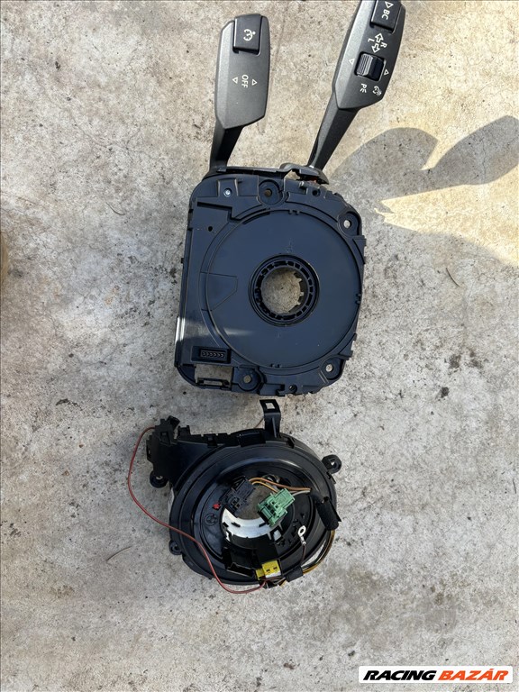 BMW 320 (E90, E91, E92, E93) bontott alkatrészei 8. kép