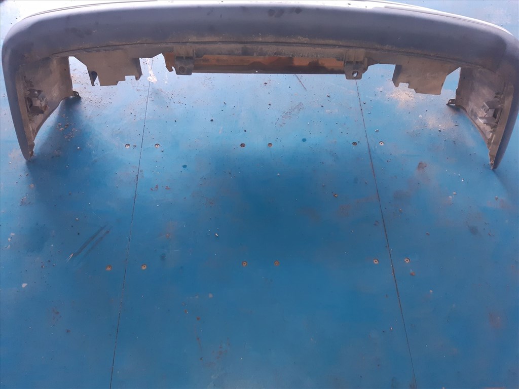 Renault R19 Első Lökhárító 5. kép