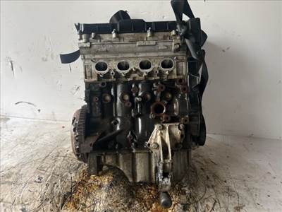 CITROËN XSARA PICASSO Motor (Fűzött blokk hengerfejjel)