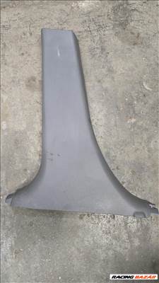 Mazda 6 (1st gen) bal oldali B oszlop alsó takaró műanyag gj6a68230