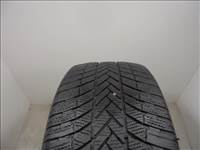 Bridgestone LM005 245/45 R18 