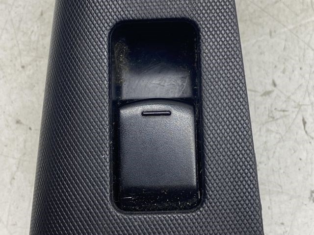 NISSAN NOTE Jobb első Ablakemelő Kapcsoló 3. kép