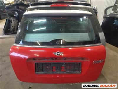 Mini Cooper R56 2006 csomagtérajtók, üresen