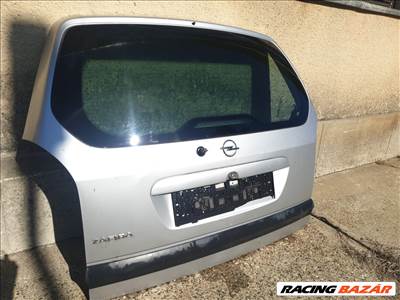 Opel ZAfira Z157 csomagtér ajtó