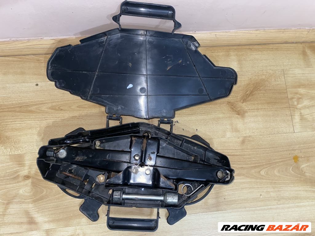 Renault Trafic II, Opel Vivaro A, Nissan Primastar gyári emelő 8200727771 4. kép