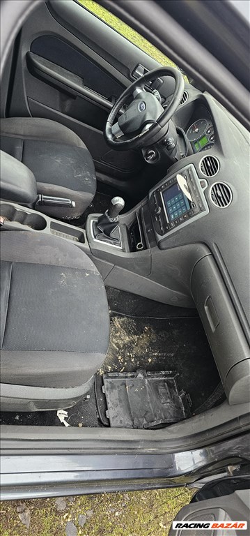 Ford Focus Mk2 2.0 tdci kombi 2007 es bontott alkatrészei 7. kép