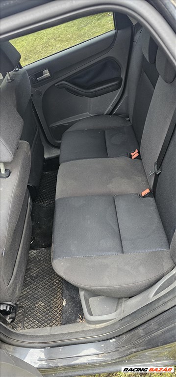 Ford Focus Mk2 2.0 tdci kombi 2007 es bontott alkatrészei 8. kép