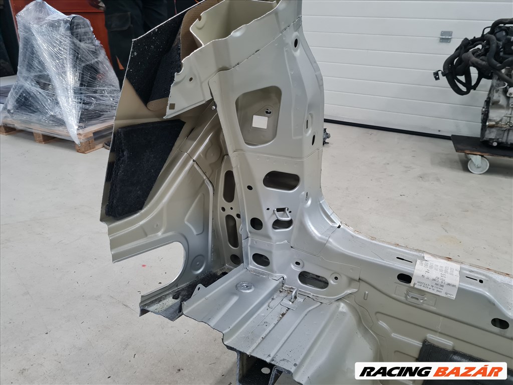 Volkswagen Golf VII kombi hátsó hátfal LA7W (14606) 13. kép