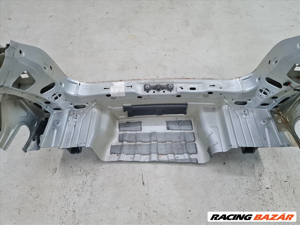 Volkswagen Golf VII kombi hátsó hátfal LA7W (14606) 14. kép