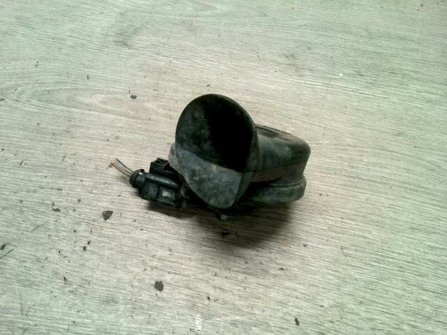 VOLKSWAGEN Passat (B6) 2005.03.01-2010.10.31 Kürt Duda 1. kép