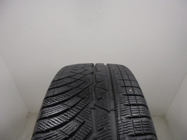 Michelin Pilot Alpin PA4 245/45 R19  1. kép