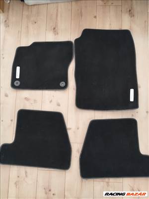 Ford Focus MK3 szőnyeg szett