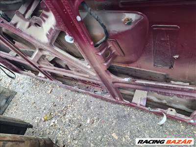 Mercedes Vito Viano 639 csomagtérajtó (üresen)