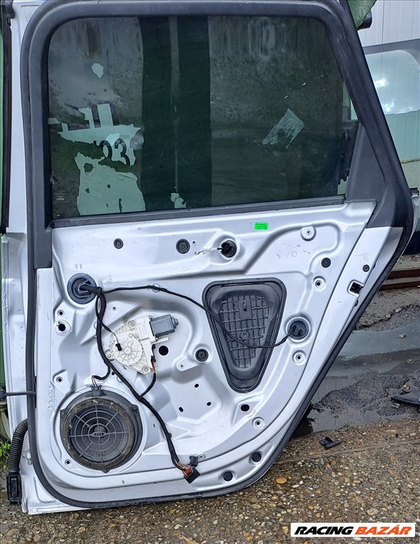 Audi A4 (B9 - 8W) AUDI A4 jobb hátsó ajtó kompletten 5. kép