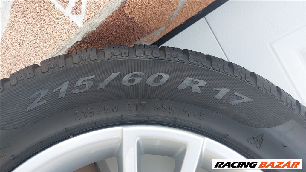 Gyári, Audi Q3 8U 17" alufelni Téli gumik Agy 57.1 6. kép