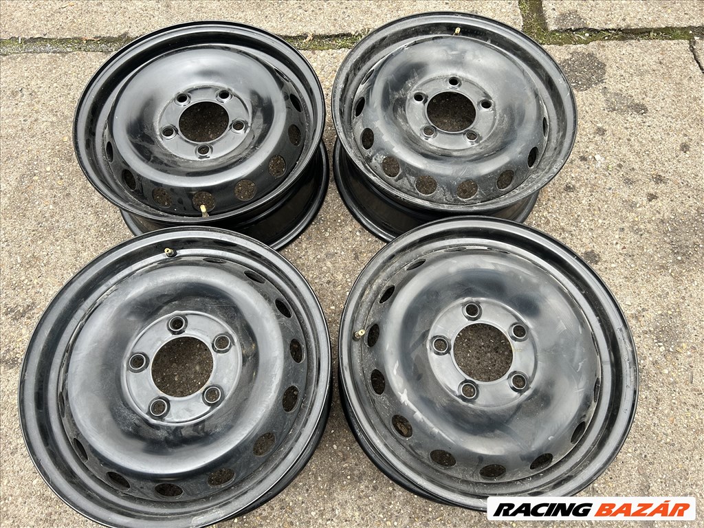 4db gyári 16" Renault Master acélfelni. (245) 1. kép