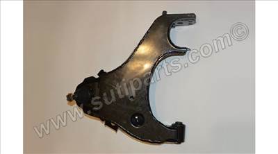 Nissan Pick-Up D22 97-01 alsó lengőkar, bal oldali