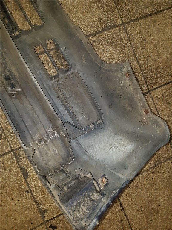 BMW E36 Első Lökhárító 6. kép