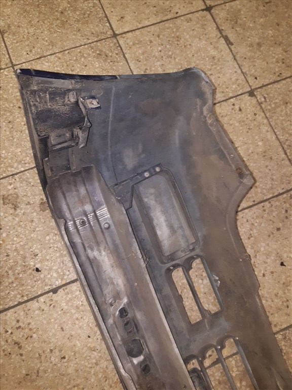 BMW E36 Első Lökhárító 7. kép