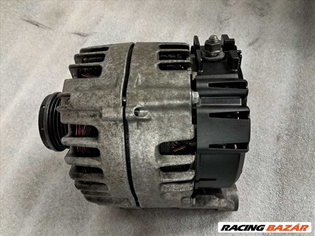 BMW 320d F30 generátor  8519890 1. kép