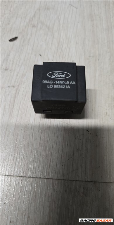 Ford Focus Mk1 1.8 16V ablaktörlő relé 98ag14n089 1. kép