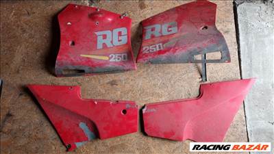 Suzuki RG 250 Spoiler