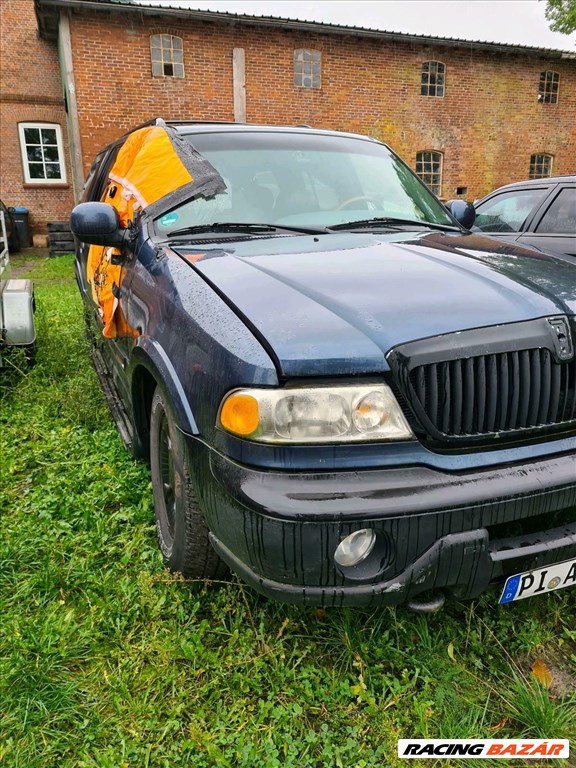 Lincoln Navigator 5.4 bontásra egyben eladó 1. kép