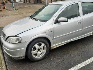 OPEL ASTRA G lépcsőshátú (F69) Bal első Ajtó (Üres lemez)