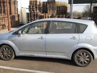 TOYOTA COROLLA Verso (ZER, ZZE, R1) Kürt 5. kép