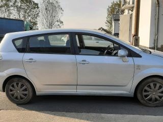 TOYOTA COROLLA Verso (ZER, ZZE, R1) Kürt 6. kép