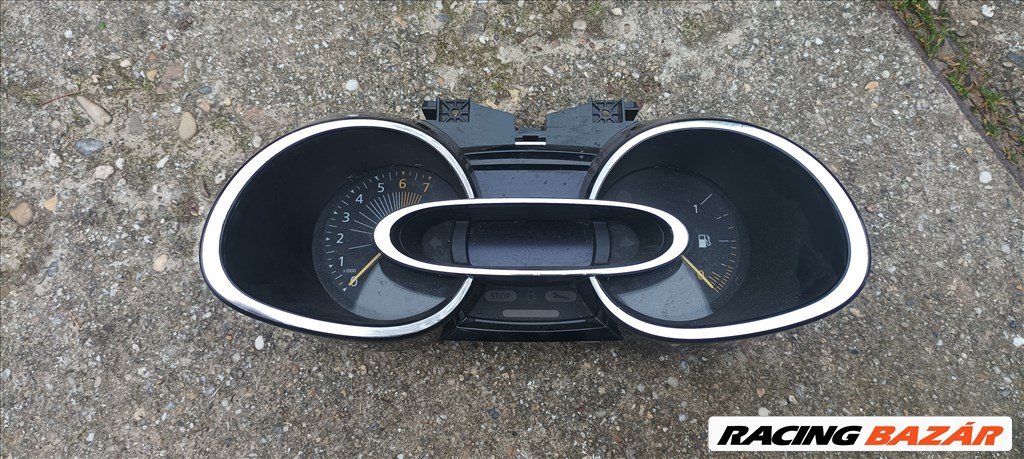 Renault Clio IV benzines kilóméteróra  tc00021630 1. kép