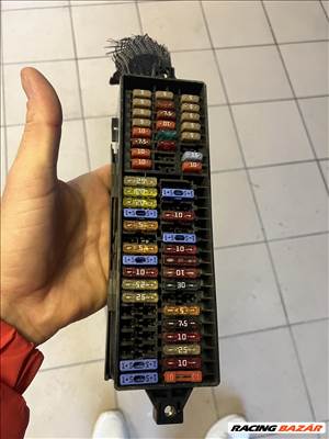 Skoda Fabia II, Skoda Roomster biztosítéktábla 