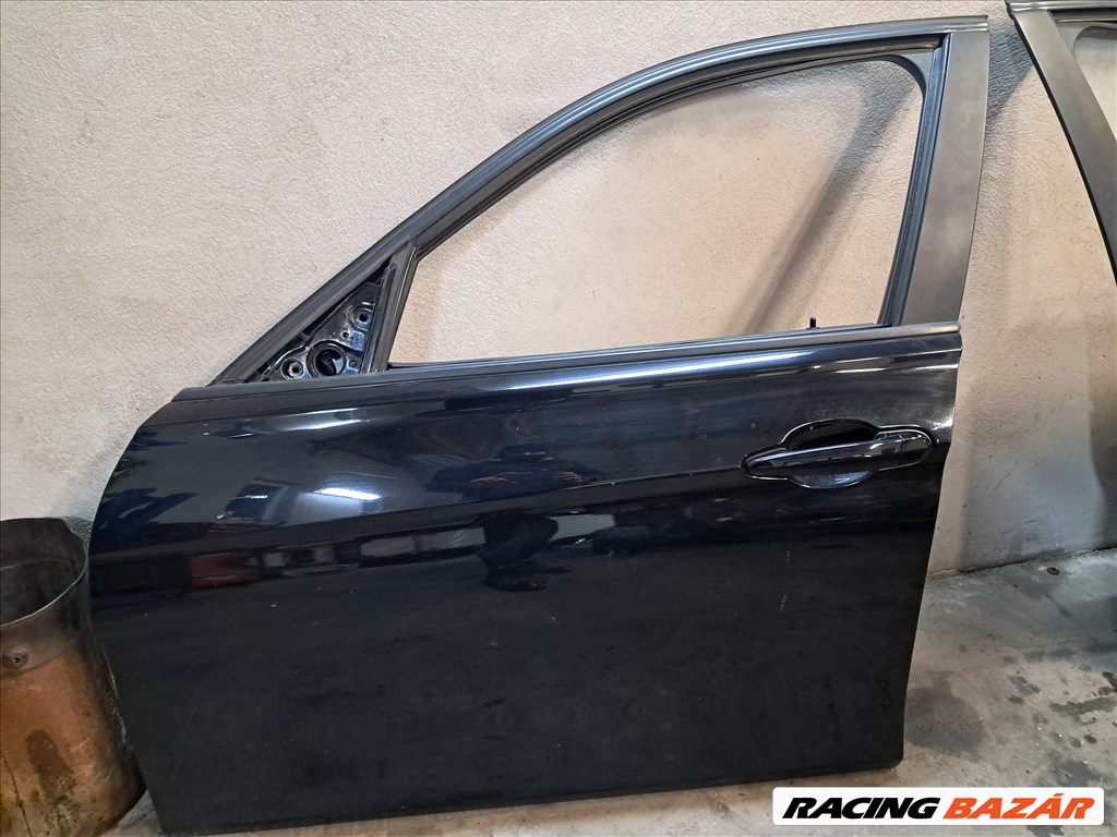 BMW 320 F30 Bal első ajtó  1. kép