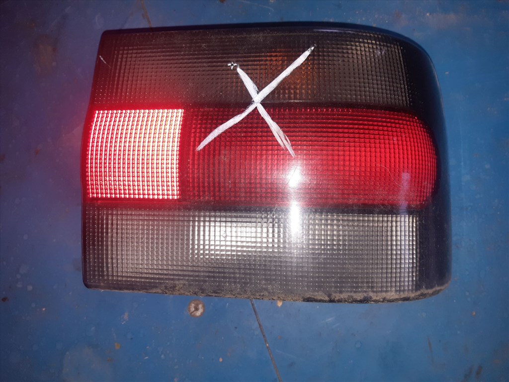 Renault R19 Jobb Hátsó Lámpa 1. kép