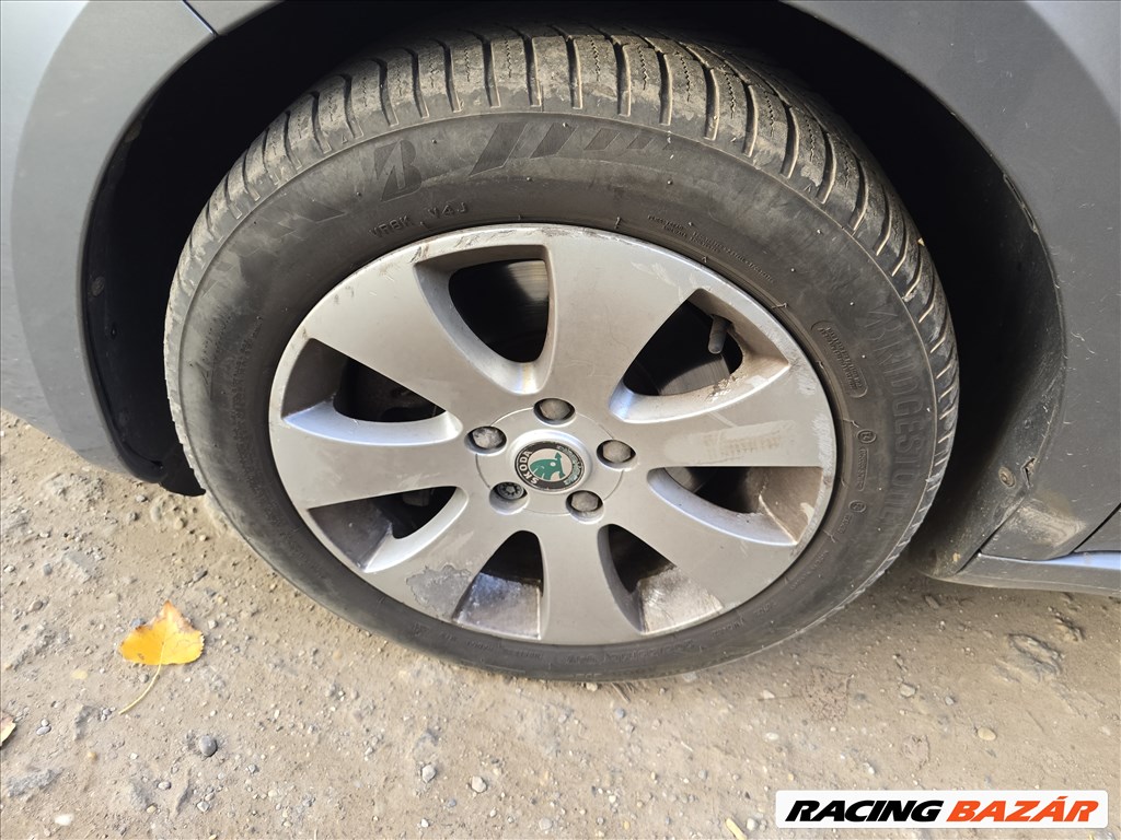 Skoda Superb II bontott alkatrészei 1.6cr CAY 8. kép