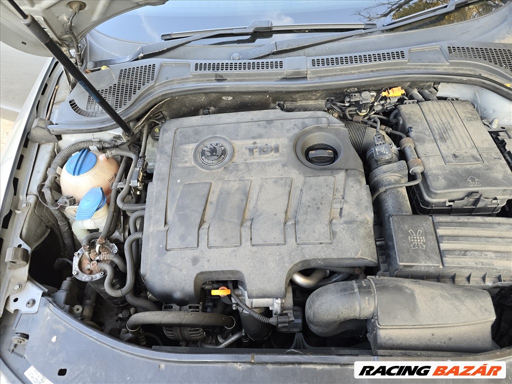 Skoda Superb II bontott alkatrészei 1.6cr CAY 9. kép