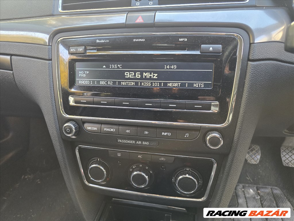 Skoda Superb II bontott alkatrészei 1.6cr CAY 27. kép