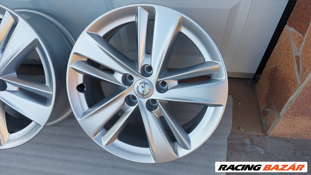 Eladógyári, Opel Grandland X 17" alufelni 5x108 ujszerű 1. kép