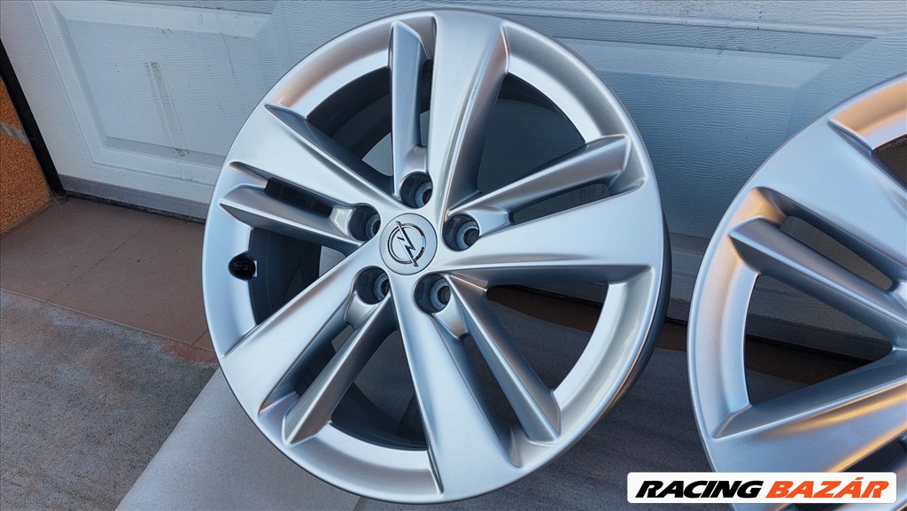 Eladógyári, Opel Grandland X 17" alufelni 5x108 ujszerű 4. kép