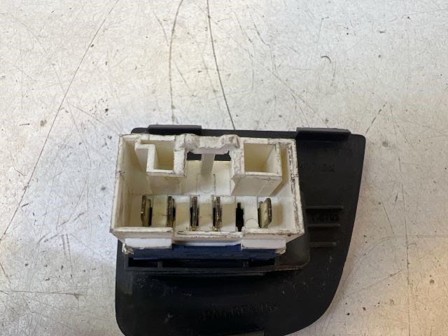 FIAT DOBLO Jobb első Ablakemelő Kapcsoló 4. kép