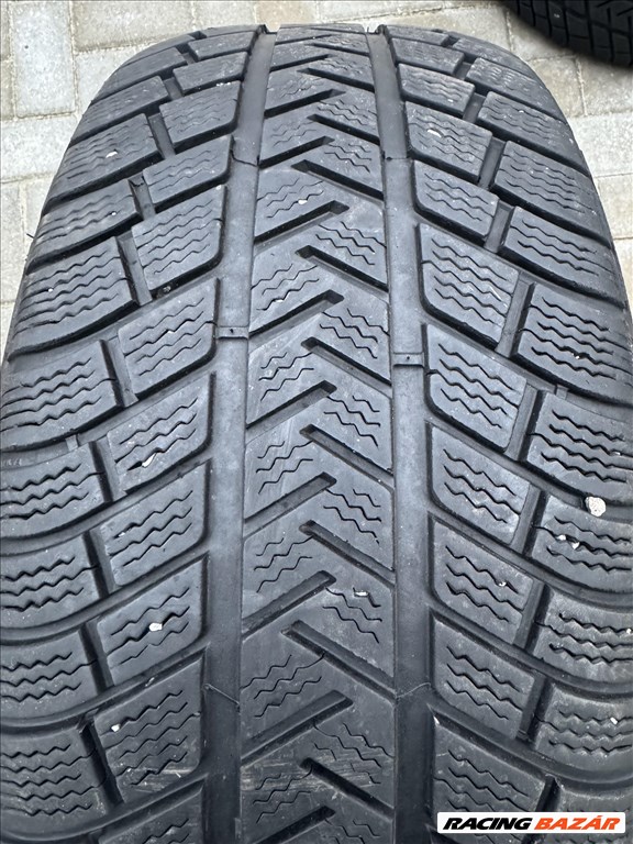  255/5518" használt Michelin téli gumi  2. kép