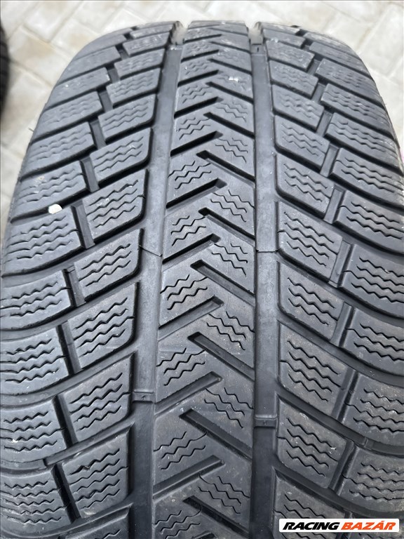  255/5518" használt Michelin téli gumi  3. kép