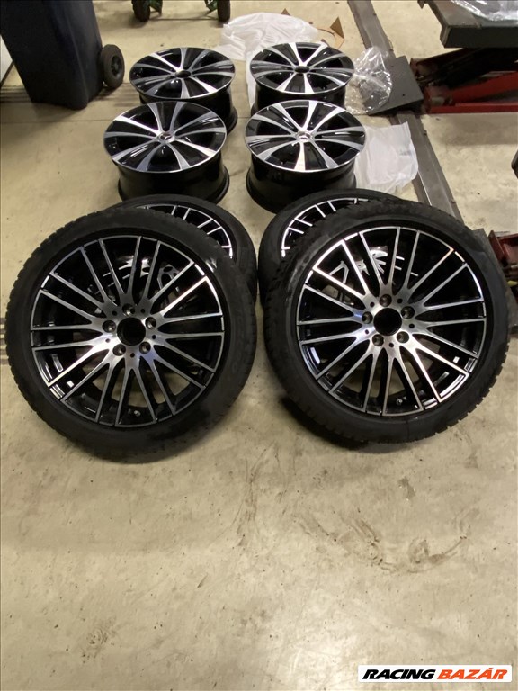  5x112 lyukosztású 18" újszerű (gyári felni) alufelni, rajta 225/45 újszerű Pirelli téli gumi 4db 2. kép