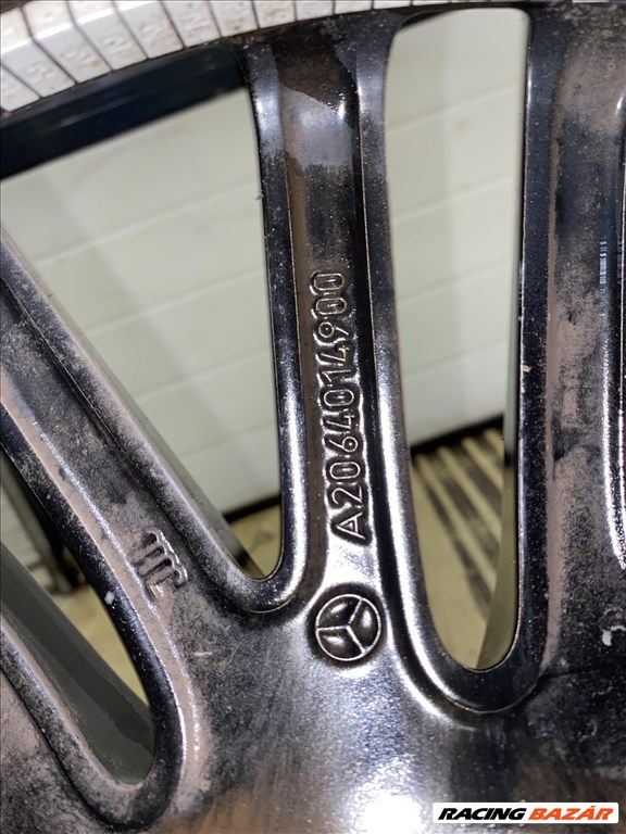  5x112 lyukosztású 18" újszerű (gyári felni) alufelni, rajta 225/45 újszerű Pirelli téli gumi 4db 4. kép