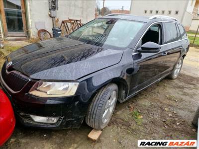 Skoda Octavia III bontott alkatrészei