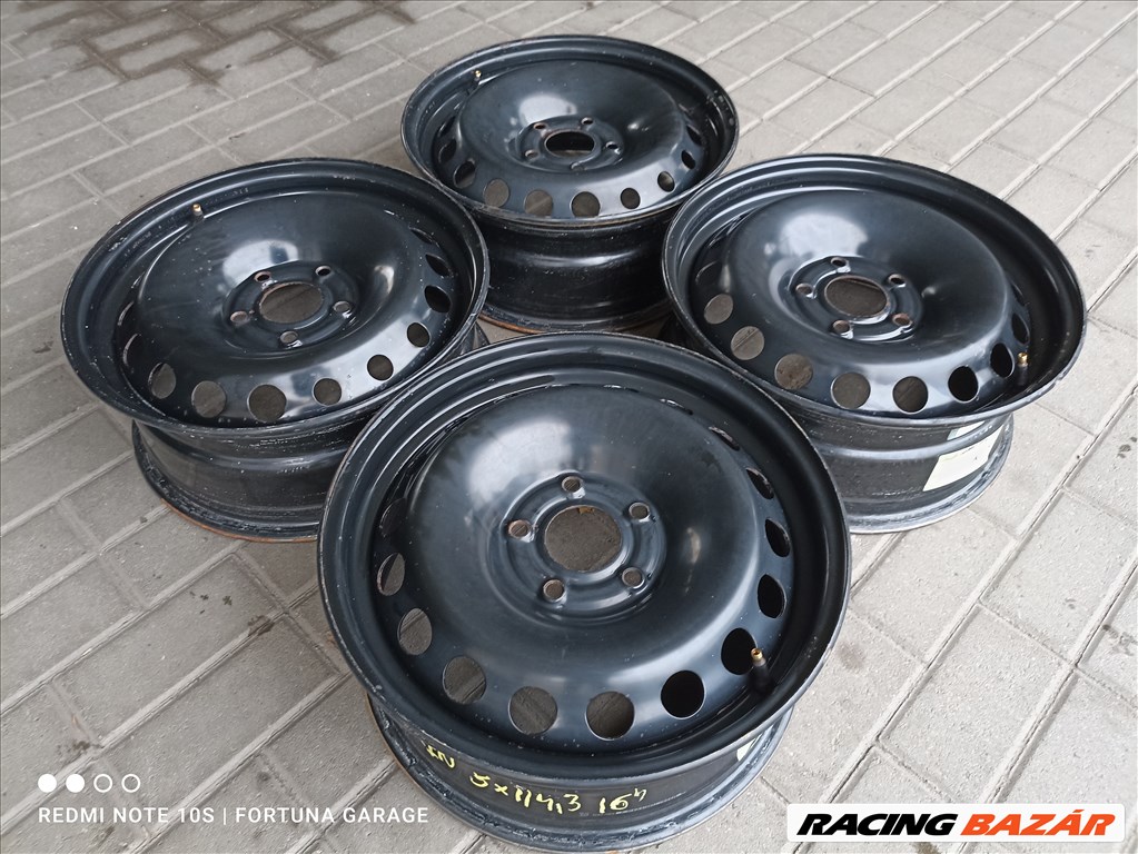  5x114.3 16" Renault használt lemezfelni (514) 2. kép