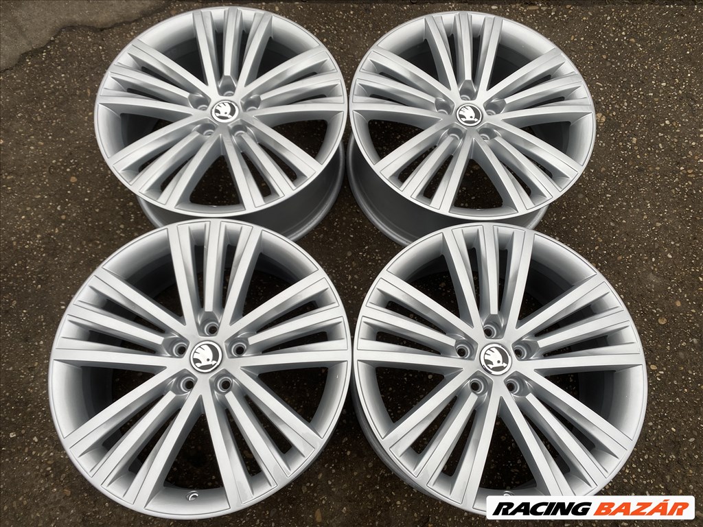 4db gyári 19" Skoda Superb alufelni. (3600) 1. kép